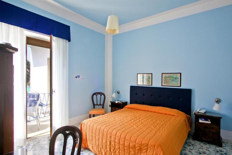 Hotel Mignon Meuble Σορέντο Εξωτερικό φωτογραφία